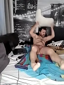 Snapshot of Tigerhill2023 chatting on October 6, 7:20 am Tigerhill2023 online show from October 6, 7:20 am