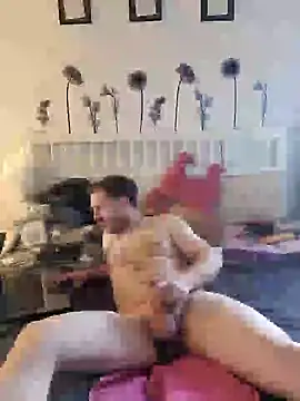 Snapshot of Tigerhill2023 chatting on March 11, 8:41 am Tigerhill2023 online show from March 11, 8:41 am