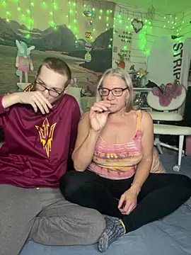 TrenaAnne online show from March 18, 4:08 pm