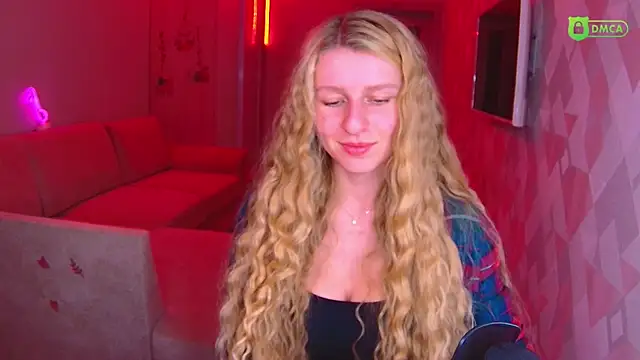 AmaliaQueen online show from December 1, 3:02 pm