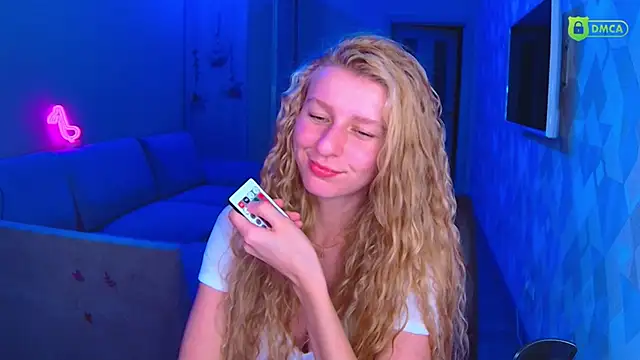 AmaliaQueen online show from November 28, 3:23 pm