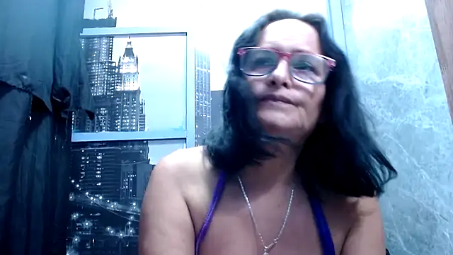 Nastylatinaxxx online show from April 21, 11:50 am