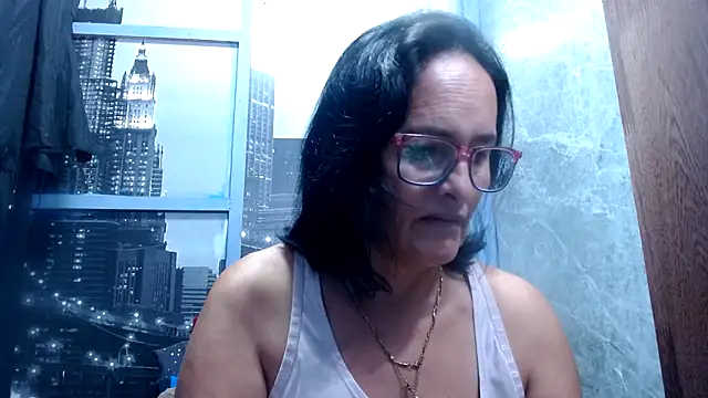 Nastylatinaxxx online show from February 23, 11:44 am