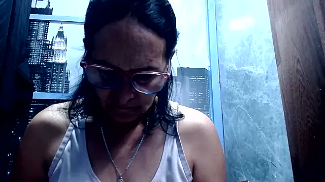 Snapshot of Nastylatinaxxx chatting on June 28, 12:44 pm Nastylatinaxxx online show from June 28, 12:44 pm