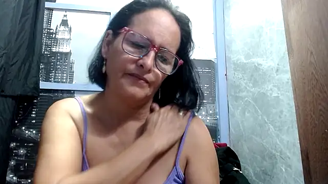 Nastylatinaxxx online show from November 2, 12:43 pm