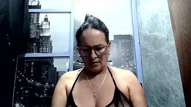 Snapshot of Nastylatinaxxx chatting on July 13, 12:37 pm Nastylatinaxxx online show from July 13, 12:37 pm
