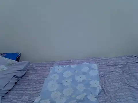 pretty leila2 online show from December 1, 3:13 pm