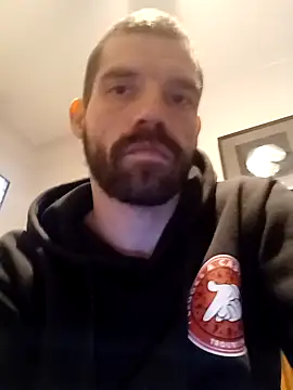 Snapshot of RuleMasterX chatting on November 17, 1:31 am RuleMasterX online show from November 17, 1:31 am