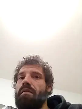 Snapshot of RuleMasterX chatting on October 25, 1:05 am RuleMasterX online show from October 25, 1:05 am