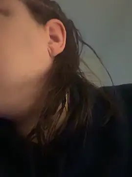 Snapshot of Sexy_Little_SlutAriel chatting on December 22, 1:33 pm Sexy Little SlutAriel online show from December 22, 1:33 pm