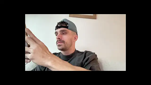 mightgogay online show from November 9, 6:56 pm