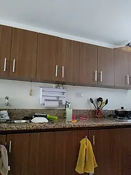 RachellGraham online show from March 8, 4:43 pm