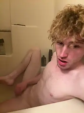 CreamyAustin online show from April 7, 5:26 pm