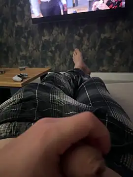 J94H online show from May 8, 9:51 pm