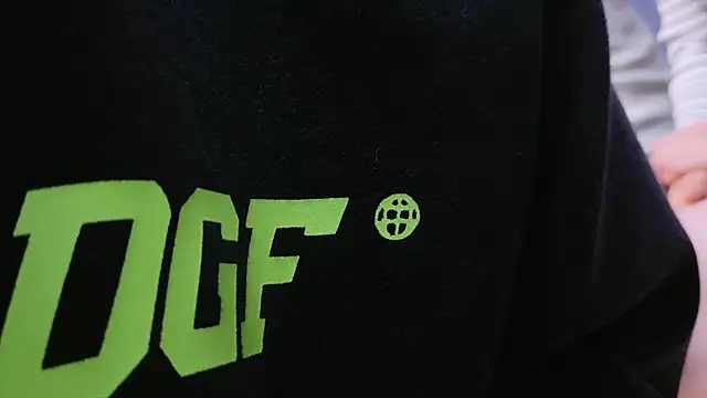 POCARI SWEAT online show from February 13, 11:06 am