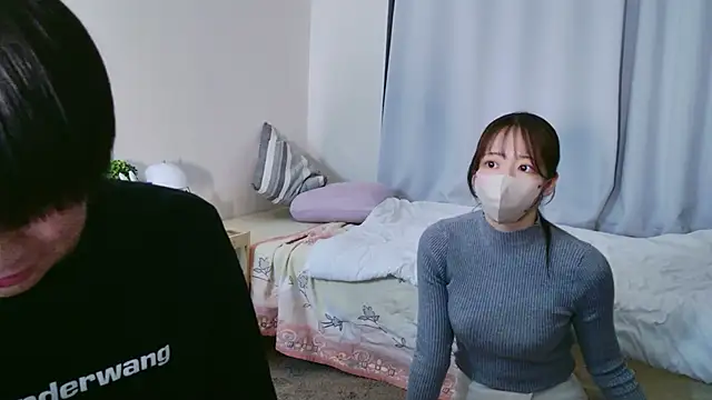 POCARI SWEAT online show from March 7, 12:10 pm