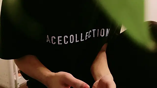 POCARI SWEAT online show from February 23, 2:35 am