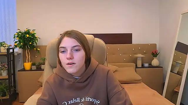  Olli  Stiw  online show from March 19, 8:58 am