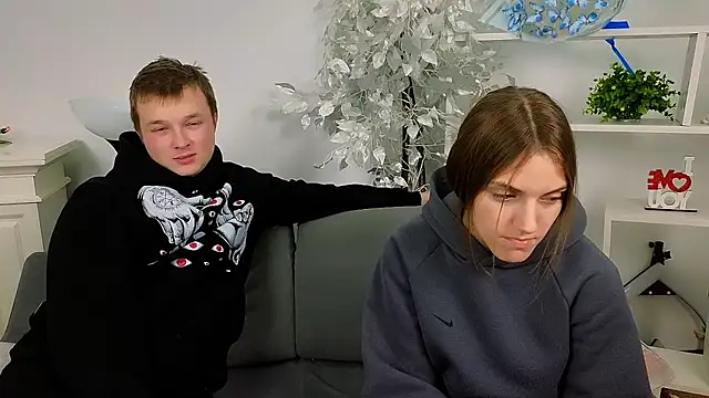  Olli  Stiw  online show from November 26, 7:19 am