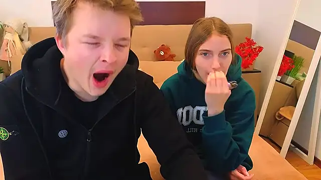  Olli  Stiw  online show from February 22, 7:22 am