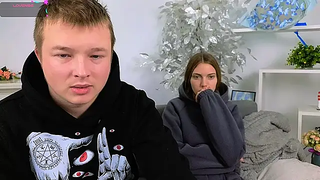  Olli  Stiw  online show from November 15, 8:07 am