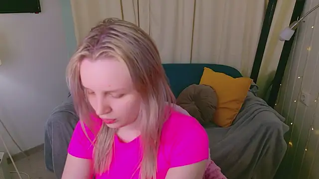 Beatrica Klein online show from March 24, 3:45 pm