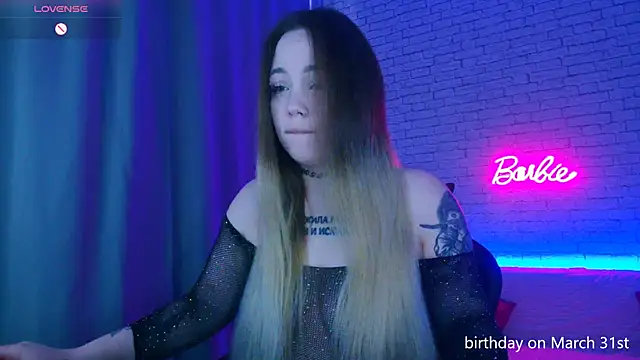 -Stacyy- online show from March 13, 5:12 am