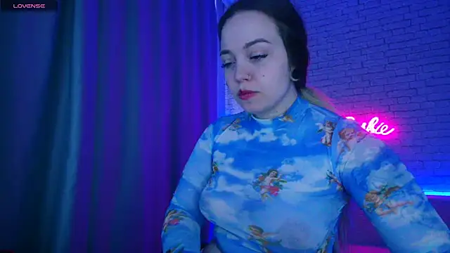 -Stacyy- online show from April 23, 5:03 am