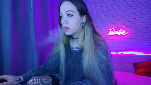 -Stacyy- online show from December 5, 5:06 am