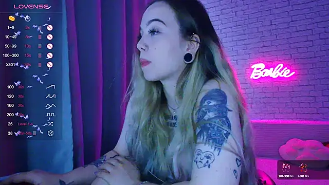 -Stacyy- online show from October 9, 5:08 am