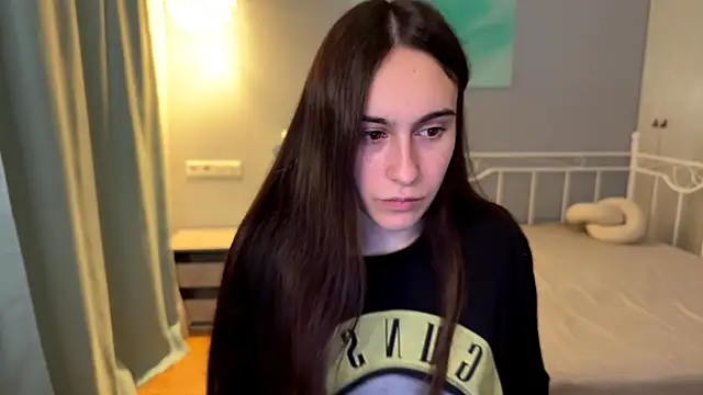 Snapshot of AliceKolltt chatting on June 28, 8:59 pm AliceKolltt online show from June 28, 8:59 pm