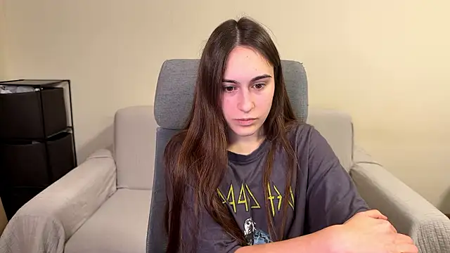 AliceKolltt online show from February 23, 8:20 pm