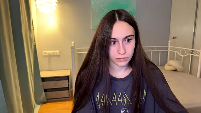 Snapshot of AliceKolltt chatting on July 9, 6:29 pm AliceKolltt online show from July 9, 6:29 pm