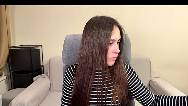 AliceKolltt online show from February 1, 4:38 pm