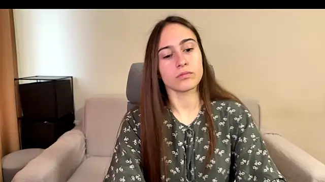 Snapshot of AliceKolltt chatting on November 28, 11:10 am AliceKolltt online show from November 28, 11:10 am