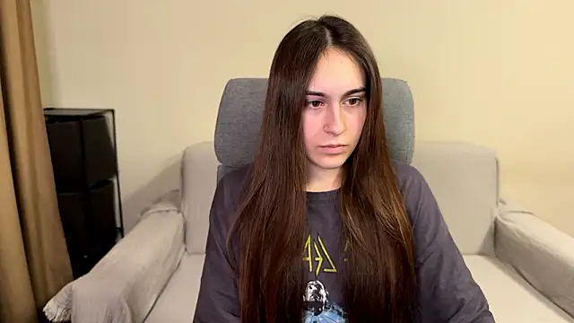 AliceKolltt online show from March 6, 8:26 pm