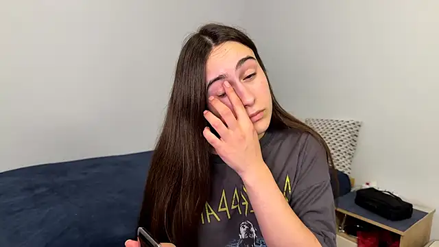 AliceKolltt online show from May 20, 7:55 pm