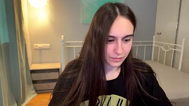 Snapshot of AliceKolltt chatting on July 17, 2:25 pm AliceKolltt online show from July 17, 2:25 pm