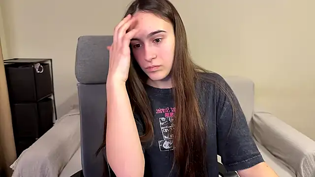 AliceKolltt online show from March 10, 8:46 pm