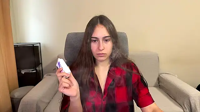 Snapshot of AliceKolltt chatting on October 27, 8:59 am AliceKolltt online show from October 27, 8:59 am