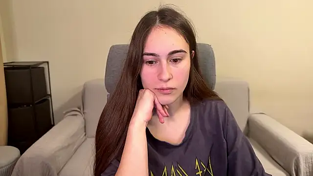 AliceKolltt online show from February 20, 5:59 pm