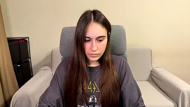 AliceKolltt online show from March 13, 9:42 pm