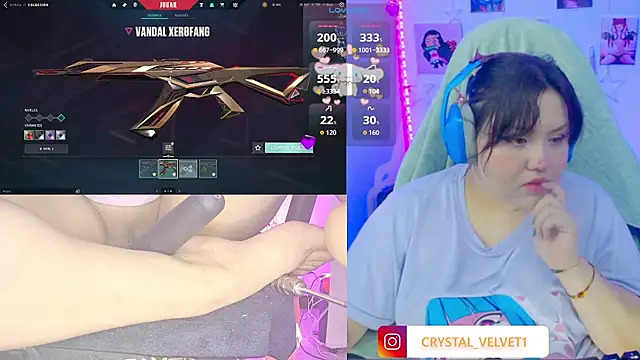 Snapshot of crystal7u7 chatting on October 14, 8:09 pm crystal7u7 online show from October 14, 8:09 pm