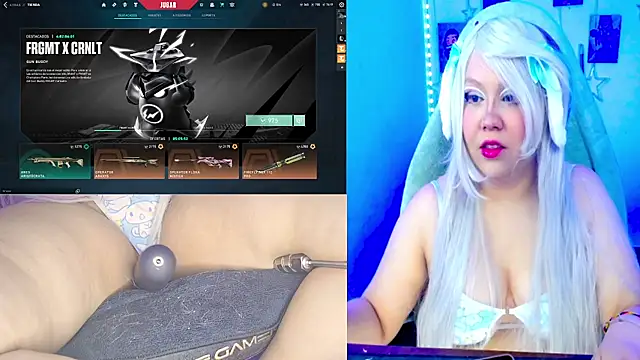 Snapshot of crystal7u7 chatting on October 12, 6:53 pm crystal7u7 online show from October 12, 6:53 pm