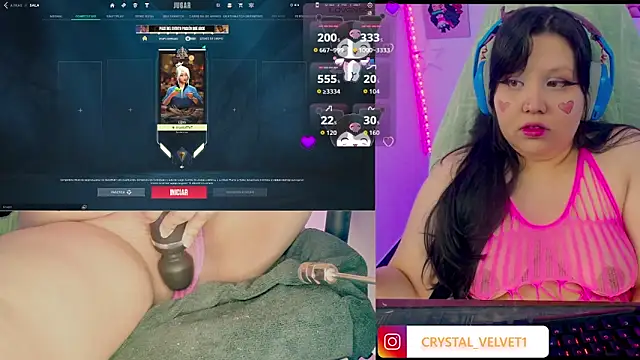 Snapshot of crystal7u7 chatting on October 6, 8:20 pm crystal7u7 online show from October 6, 8:20 pm