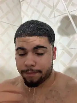 Casal Safado  online show from September 20, 5:01 am