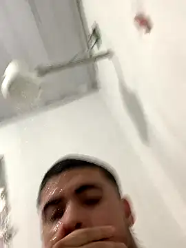 Casal Safado  online show from October 4, 8:43 pm