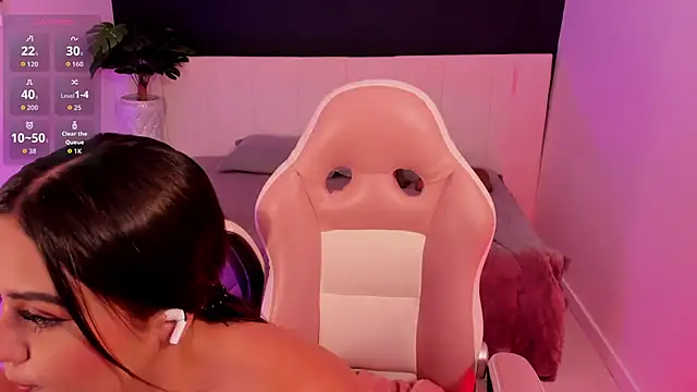 katia bigboobs1 online show from April 10, 6:37 pm