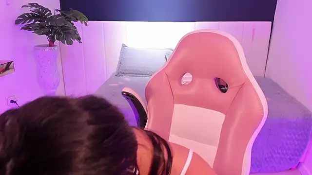 katia bigboobs1 online show from February 25, 6:52 pm