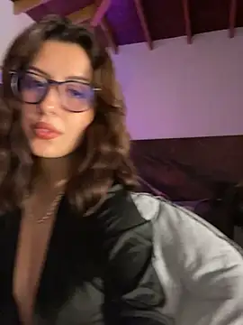 Snapshot of EmaSaenz chatting on January 30, 11:34 pm EmaSaenz online show from January 30, 11:34 pm